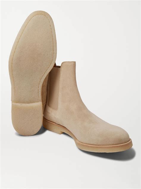 Common projects chelsea boots. Details and care. Description : Chelsea ankle boots, suede, visible stitching, pull-on design, loop at the back for easy slipping on and off, elasticated sides. Size & measurements : The model is 6ft 3in / 1.91m tall and wears a size EU 43. Fits true to size, take your normal size. 