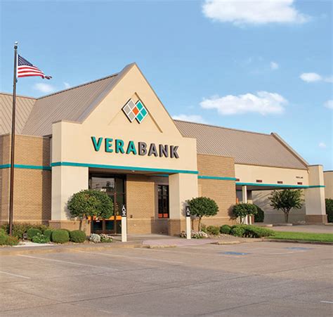 Community bank longview tx. According to Teach-ICT.com, information and communication technology is used by banks for ATMs and online banking as well as storing information on the magnetic strip of a credit o... 