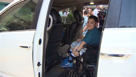 Community comes together to gift wheelchair-accessible van to patient at Nicklaus Children’s Hospital