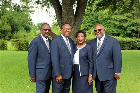Community funeral home shellman ga. .  ...