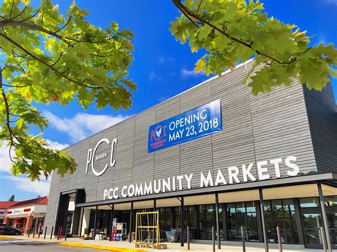 Community market. PCC Community Markets is a food cooperative based in Seattle, Washington. With over 58,000 members, it is the largest consumer-owned food cooperative in the United States. Both members and non-members may shop at the retail locations, but members receive certain discounts. The organization currently operates fifteen … 