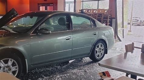 Community supporting man injured after driver crashes into Crystal Lake restaurant