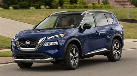 Compact crossover suv. If you’re in the market for a new vehicle, you may find yourself torn between choosing an SUV or a crossover. Both options offer spacious interiors, versatility, and advanced safet... 