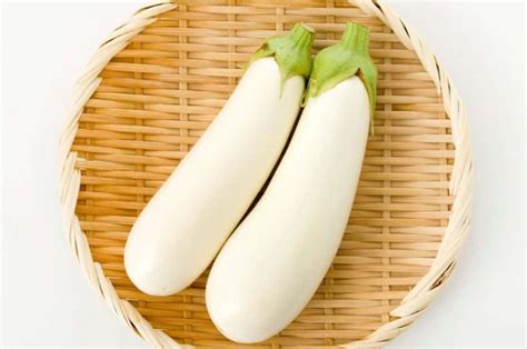 Complete List of White Vegetables - Sweet Home Digest