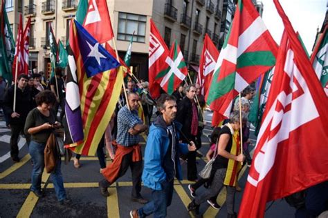 Comportamiento electoral y nacionalismo en cataluña, galicia y país vasco. - Stiga park pro awd parts manual.