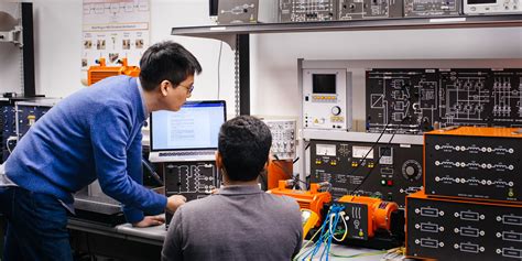 Illinois Tech’s Master of Science in Computer Engineering and Elec