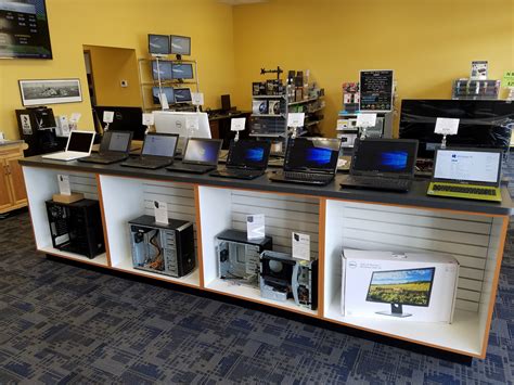 Computer repair stores. If you are living in Clifton Park and Looking for a computer repair near you, computer answers is the best place to try. Our business extends throughout the Clifton Park area. We are open 7 days a week from 9:00 am to 9:00 PM. Get the fastest and reliable Computer Repair Service at Clifton Park, NY. We specialize in Mac, Laptop & computer ... 