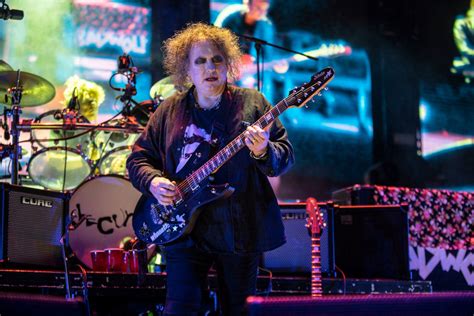 Concert review: The Cure’s Robert Smith gave ageless performance at the X that left the crowd glowing