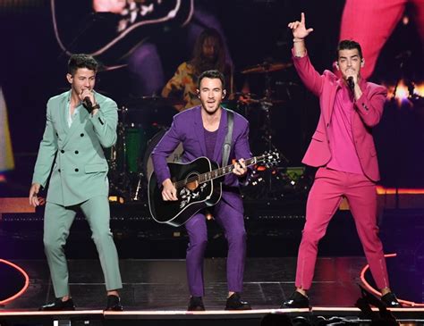 Concert review: The Jonas Brothers overstayed their welcome at Xcel Energy Center