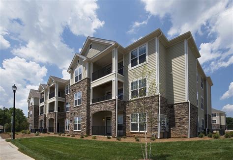 Concord apartment. Choose to rent from one or two-bedroom apartment homes at The Pointe at Concord. Browse our spacious floor plans and luxurious interiors. ... The Pointe at Concord 575 Concord Road Jefferson, GA 30549 888-513-9489. Pet Policy. Home ; Amenities ... 