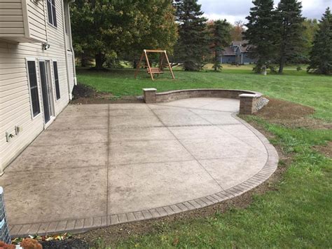 Concrete padio. This made it difficult to remove the forms after the concrete was set. To avoid that, we recommend covering the gaps with duct tape before pouring. Also, fill in sand up to the bottom of … 