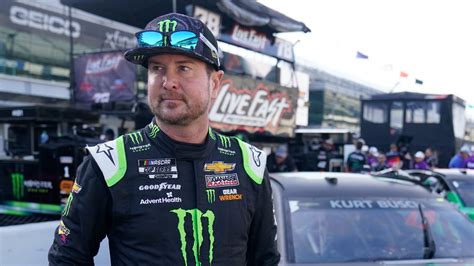 Concussed NASCAR champion Kurt Busch to step away from sport - Yahoo News