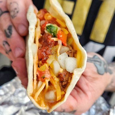 Versatile, tasty and budget-friendly everyone loves a taco! If you live in Portland or just passing through the Oregon foodie city has plenty to go around. Home / North America / T.... 