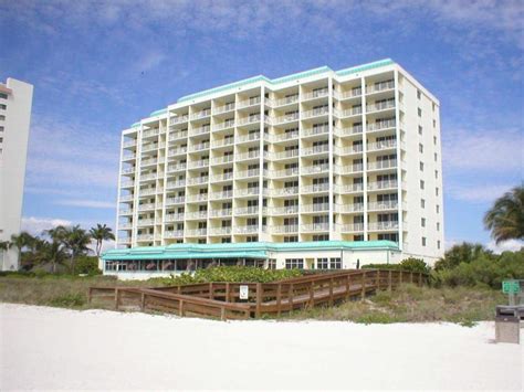 Condo for rent in marco island. Beautiful Beachfront Condo Pickleball Opportunities South Seas 4-606. 2 BR | 2 BA | Sleeps 4 | Quick View. $286. avg/night. View Details. Marco Island Beachfront Condo - South Seas West #811 - Modern & Luxurious. 2 BR | 2 BA | Sleeps 6 | Quick View. $382. avg/night. 