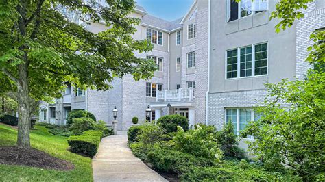 Condos for sale in greenwich ct. 3 beds, 3 baths, 1750 sq. ft. condo located at 62 Mason St Ph W, Greenwich, CT 06830 sold for $4,100,000 on Dec 28, 2022. MLS# 115094. ... Apartments for rent in Greenwich: Condos for sale near me: Westport, CT homes for sale: CT New Listings: Houses for rent in Greenwich: Agents near me: Norwalk, CT homes for sale: 