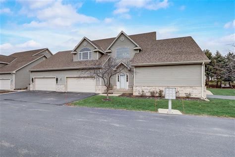 Condos for sale in pewaukee wi. Sold - 571 Grandview Ct #C, Pewaukee, WI - $330,000. View details, map and photos of this condo property with 2 bedrooms and 2 total baths. ... Pewaukee, WI 53072 (MLS# 1962032) is a Condo property that was sold at $330,000 on October 10, 2023. ... You are not required to use Guaranteed Rate Affinity, LLC as a condition of purchase … 