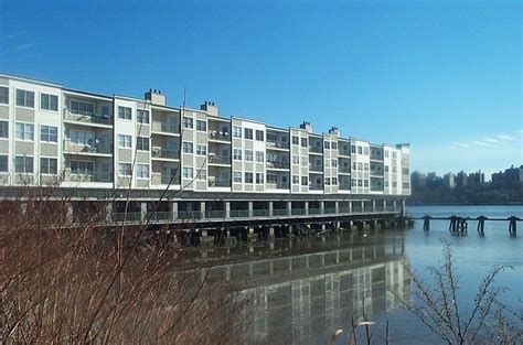 Condos in edgewater nj. Condo leases in Edgewater, NJ typically last for 12 months, but there are options ranging from six months up to 24 months. How expensive is a one-bedroom condo in Edgewater, NJ? one bedroom condos in Edgewater, NJ, usually cost an average of $2,806 per month. 
