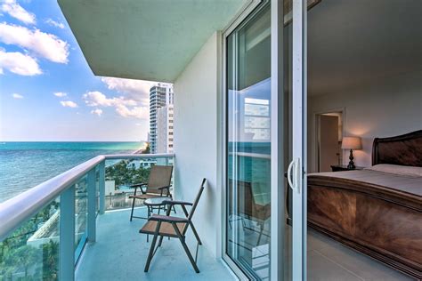 Condos in hollywood florida. Things To Know About Condos in hollywood florida. 