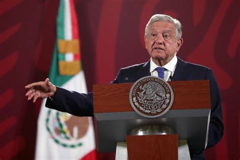 Congreso de Perú aprueba moción que declara persona non grata al presidente de México, Andrés Manuel López Obrador
