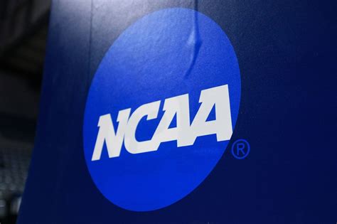 Congressional hearing targets ‘NIL chaos’ in college sports