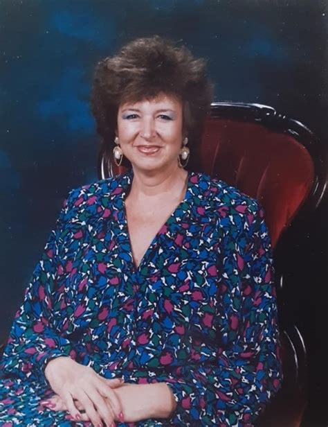 Linda Wells, 76, of Bardstown, passed away Thursday, Dec. 23, 2021, at her residence. She was born on May 5, 1945, in Lexington. ... She and Connie Wilson took me under their wings when I first ...