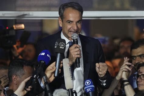 Conservative party of Greek prime mnister in big election lead, to seek outright majority
