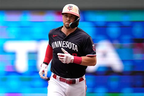 Consistent playing time, new outlook helps Kyle Farmer settle in as Twins’ third baseman