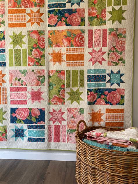 Constance Quilt Pattern by Robin Pickens Quilt Pattern