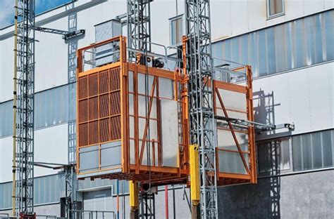 Construction and Industrial Hoists STROS a.s