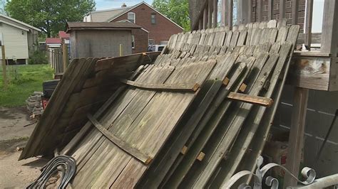 Contact 2 helps ease south St. Louis man’s fence frustration