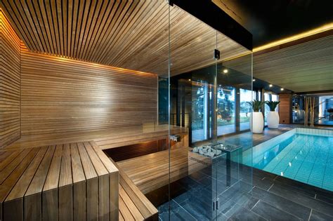 Contemporary Spa With Sauna