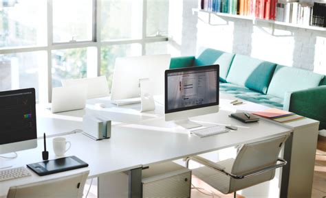 Contoh Kantor Virtual: YouTube on the App StoreYouTube on the App Store image 1