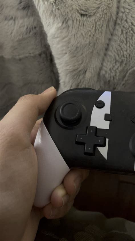 Controllers stuck in Open-hand position & cant do gestures …