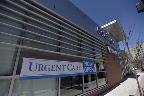 For kids there are special pediatric urgent care centers, usually open after hours for patients between the ages of 1 and 18. Urgent Care Services & Pricing. Urgent care centers, which are part of the walk-in clinic healthcare category, are a convenient resource for consumers needing treatment for minor illnesses and injuries.. 