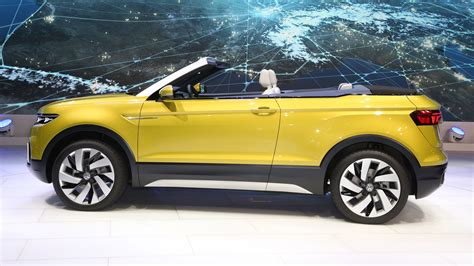 Convertible suv. Not even auto executives know how the EV market will look. Converting the world’s automobile fleet to fully electric will be more energy efficient in the long run, but Hans-Dieter ... 