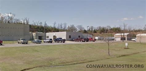 Conway County Jail is a County Jail located in the city of Morrilton, Arkansas. The facility houses Female Offenders who are convicted for crimes which come under Arkansas state and federal laws. The facility has a capacity of 106 inmates, which is the maximum amount of beds per facility. . 