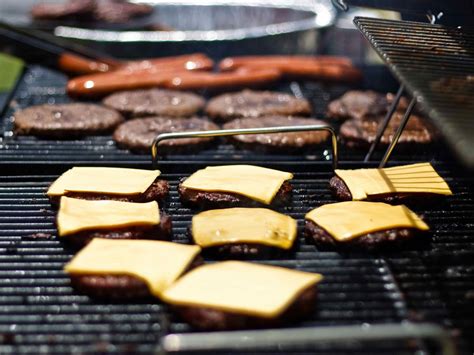Coockout. Wipe down the barbecue itself to remove food crumbs and oil. After the grills have soaked for at least 10 minutes, scrub them with a non-abrasive scrubbing pad. … 