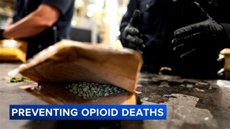 Cook County sees record 2,000 opioid deaths in 2022; 91% fentanyl-related