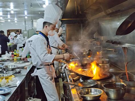 Cook Oliver Photo Liaoyang