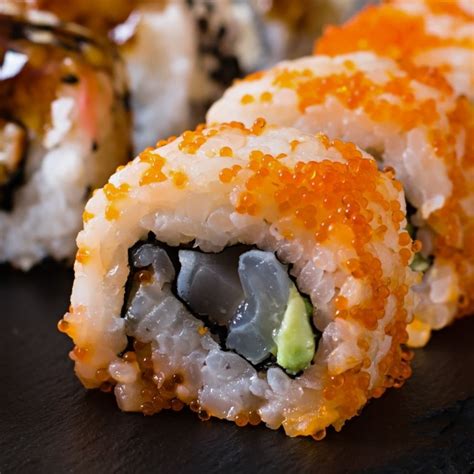 Cooked sushi. Cooked sushi can come in any form of sushi from maki (sushi rolls) and temaki (hand rolls/cones) to nigiri (seafood on rice) and oshizushi (pressed sushi). These types of … 