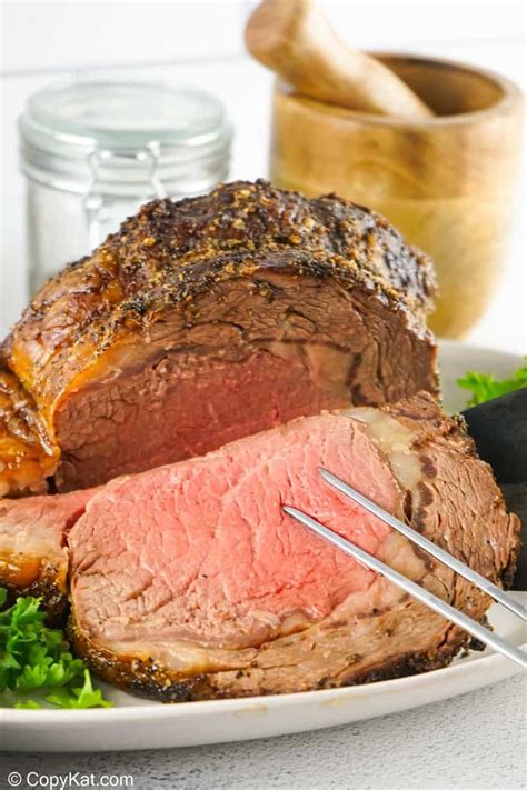 Cooking a ribeye roast in oven