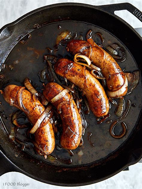 Cooking bratwurst in microwave