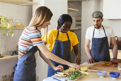 Cooking class san francisco. Best cooking classes in San Francisco. Photograph: Courtesy CozyMeal. 1. CozyMeal is a platform that connects local chefs with anyone interested in learning to cook. Classes vary in style and... 