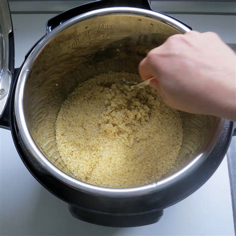 Cooking quinoa in pressure cooker