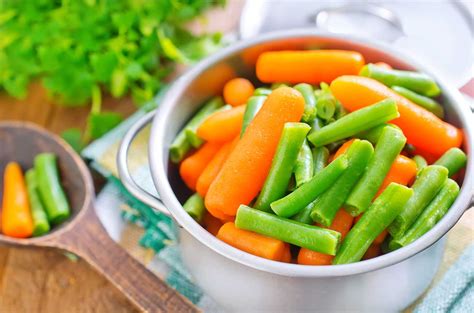 Cooking vegetables. Asparagus is a delicious and nutritious vegetable that can be cooked in a variety of ways. One of the most popular methods of cooking asparagus is to roast it in the oven until it ... 