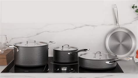 Cookware and Bakeware Blain