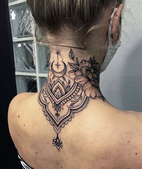 Cool necklace and tattoo Neck tattoos women, Back of neck tattoo