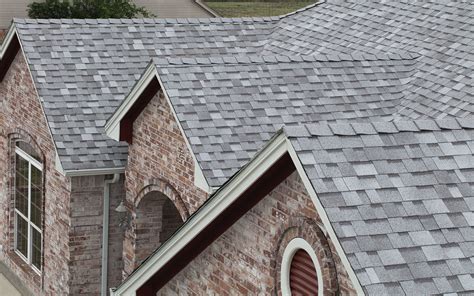 Cool roof shingles. The different types of shingles offered by each company, in addition to each shingle’s wind, impact and fire resistance make up 17% of a company’s overall ranking. Product Features (11%) 