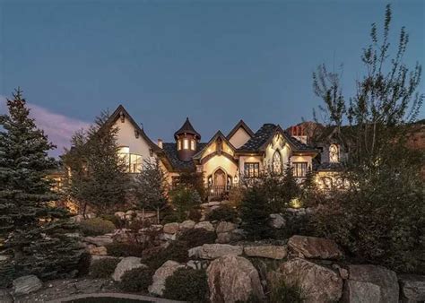Coolest houses on zillow. BEST CORPORATE REAL ESTATE, Randy J Best. $15,632,000. 44.66 acres lot - Lot / Land for sale. ... Zillow, Inc. holds real estate brokerage licenses in multiple states. 