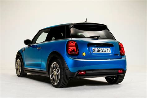 Pricing and Which One to Buy. The price of the 2021 Mini Cooper Electric starts at $30,750 and goes up to $37,750 depending on the trim and options. Signature. Signature Plus. Iconic. 0 $10k $20k .... 